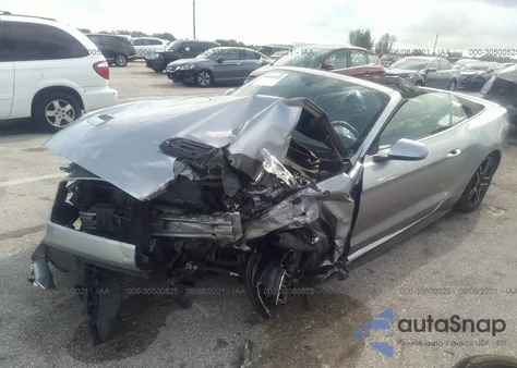 2020 Ford Mustang Ecoboost Premium z USA, uszkodzony, nr VIN 1FATP8UHXL5106489